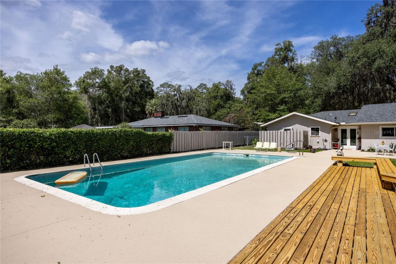3933 SE State Road 21, Keystone Heights, FL 32656 Photo