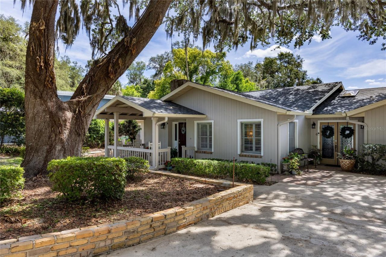 3933 SE State Road 21, Keystone Heights, FL 32656 Photo