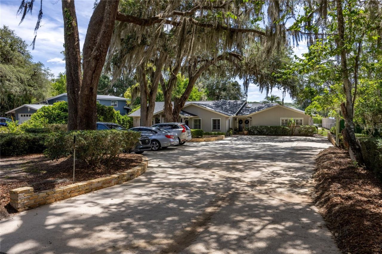 3933 SE State Road 21, Keystone Heights, FL 32656 Photo