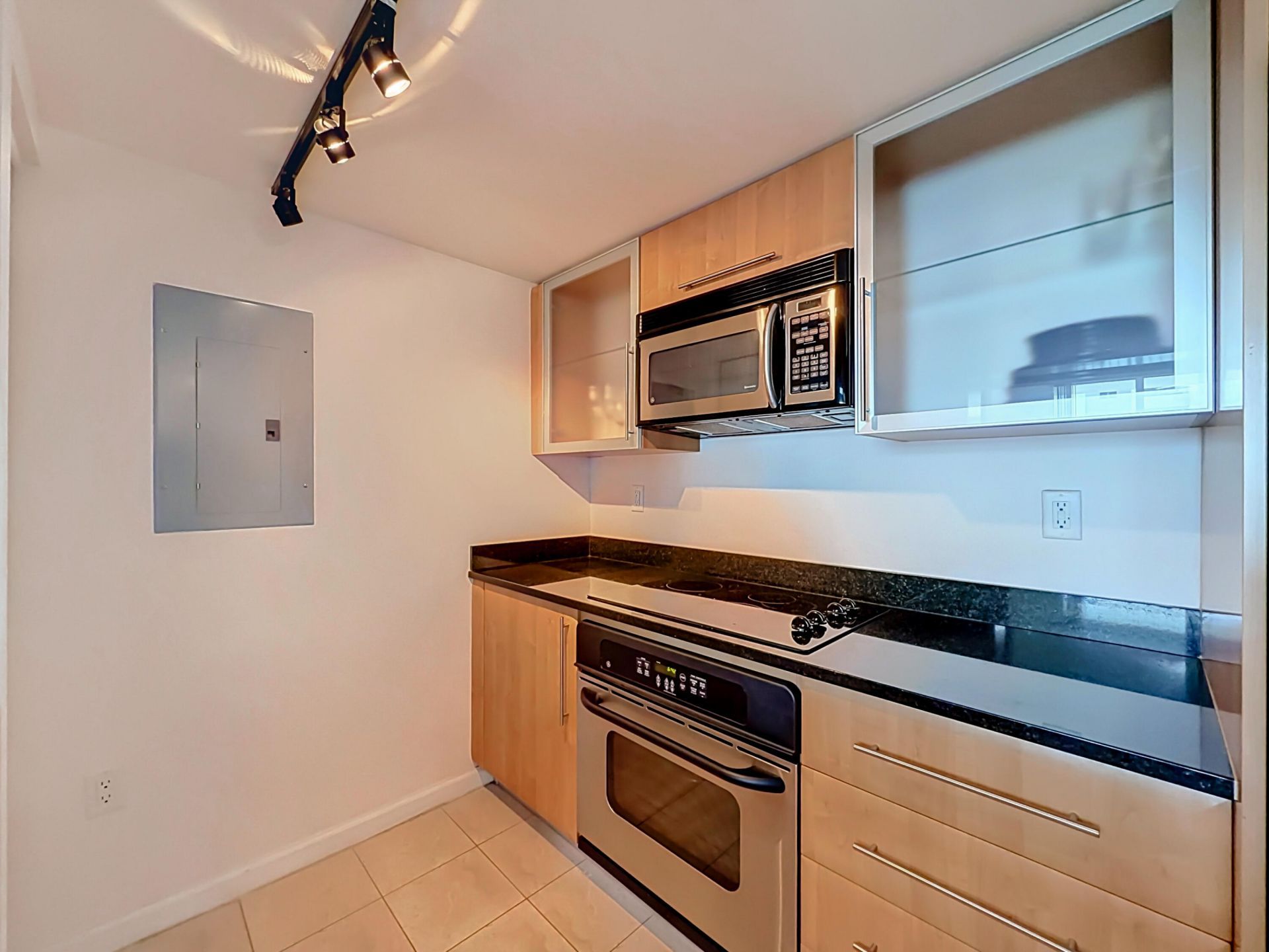 610 W Las Olas Boulevard, Unit 1819n, Fort Lauderdale, FL 33312 Photo