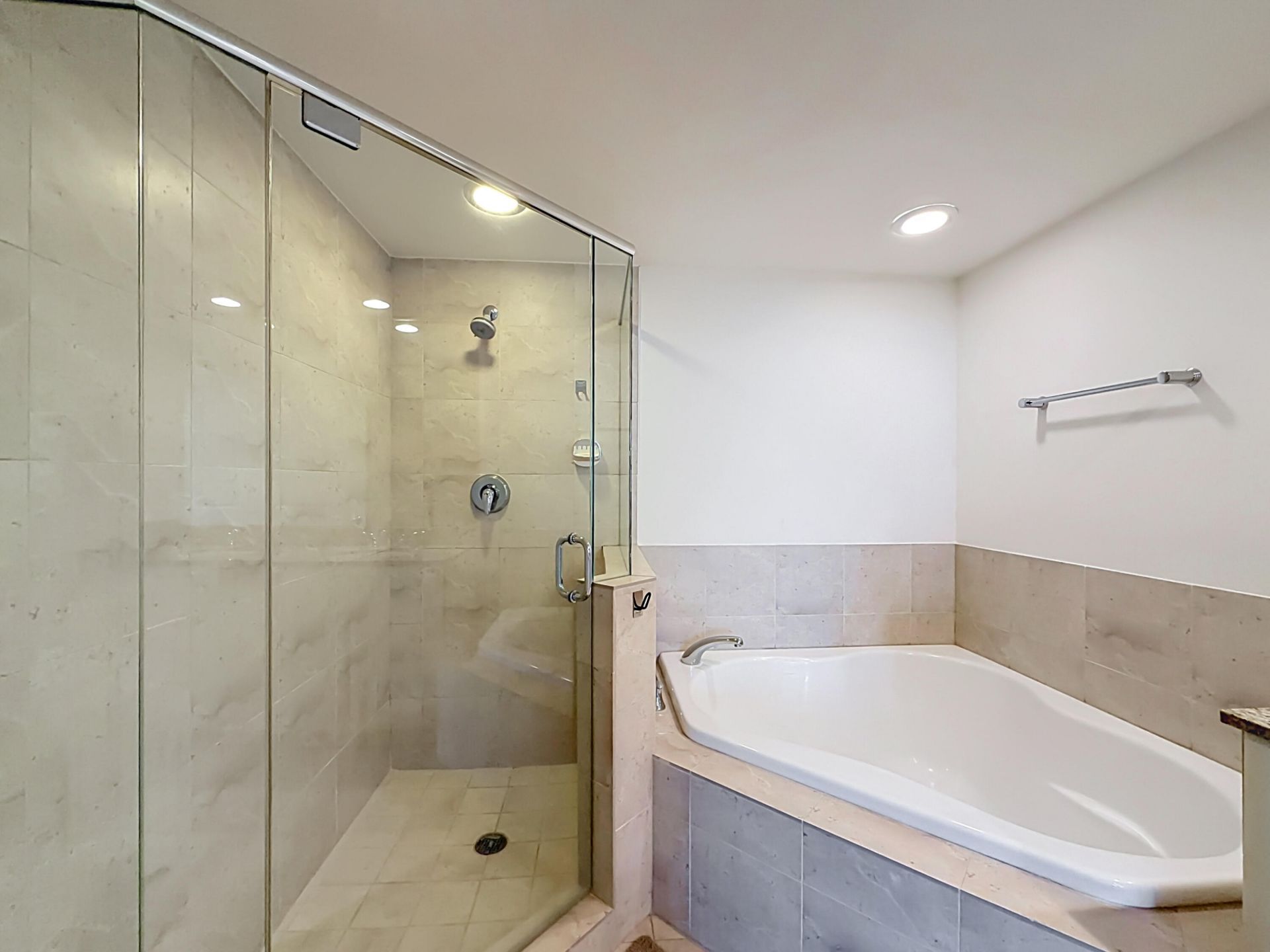 610 W Las Olas Boulevard, Unit 1819n, Fort Lauderdale, FL 33312 Photo