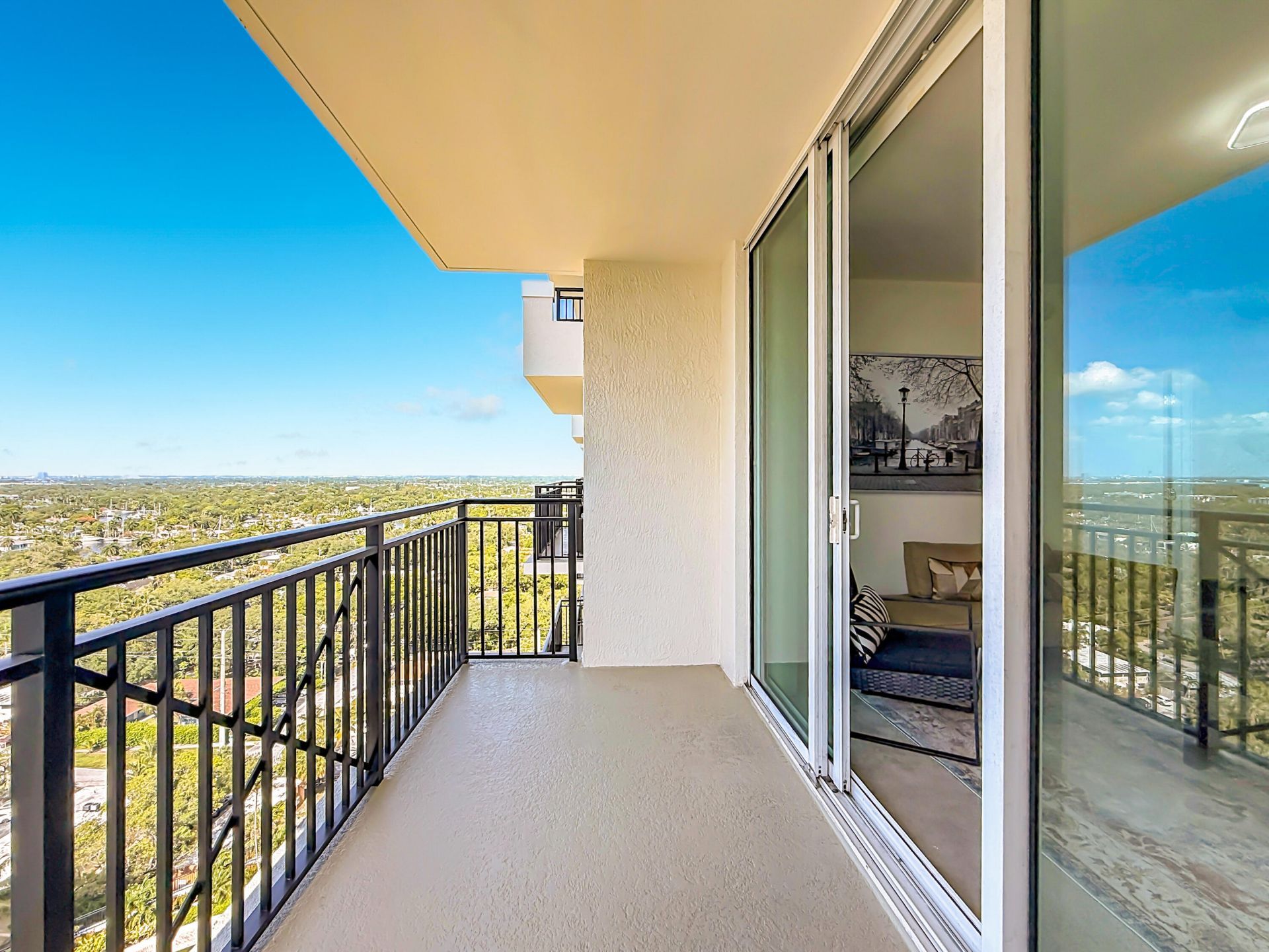 610 W Las Olas Boulevard, Unit 1819n, Fort Lauderdale, FL 33312 Photo