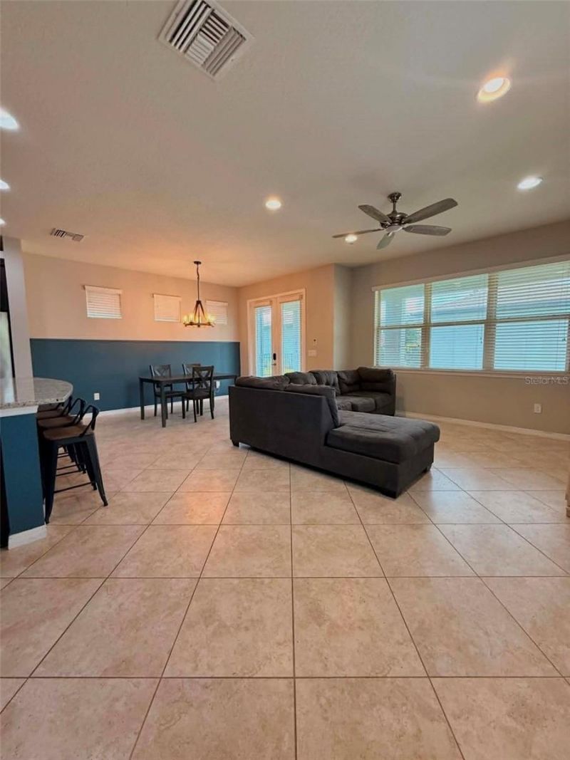 5703 Village Center Drive, Lithia, FL 33547 Photo
