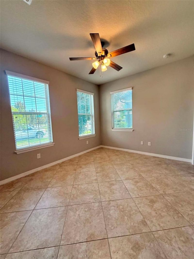 5703 Village Center Drive, Lithia, FL 33547 Photo