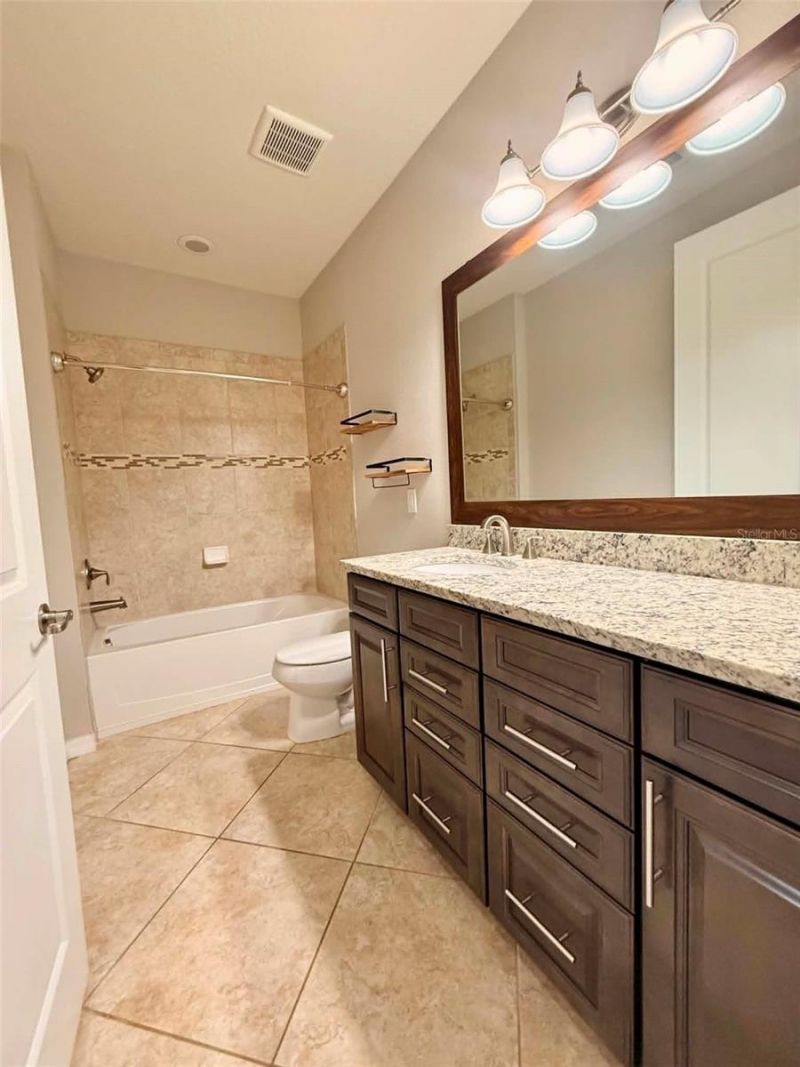 5703 Village Center Drive, Lithia, FL 33547 Photo