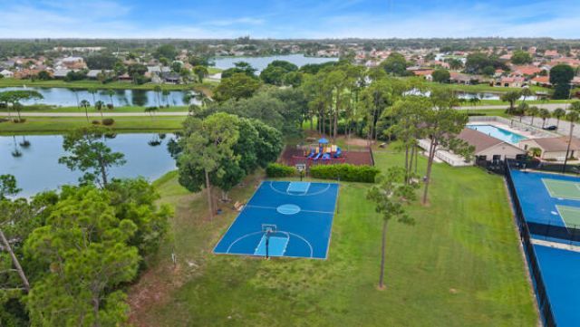 8497 Bonita Isle Drive, Lake Worth, FL 33467 Photo