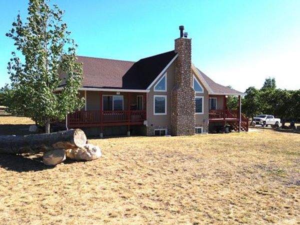 10975 E 17050 N, Mt Pleasant, UT 84647