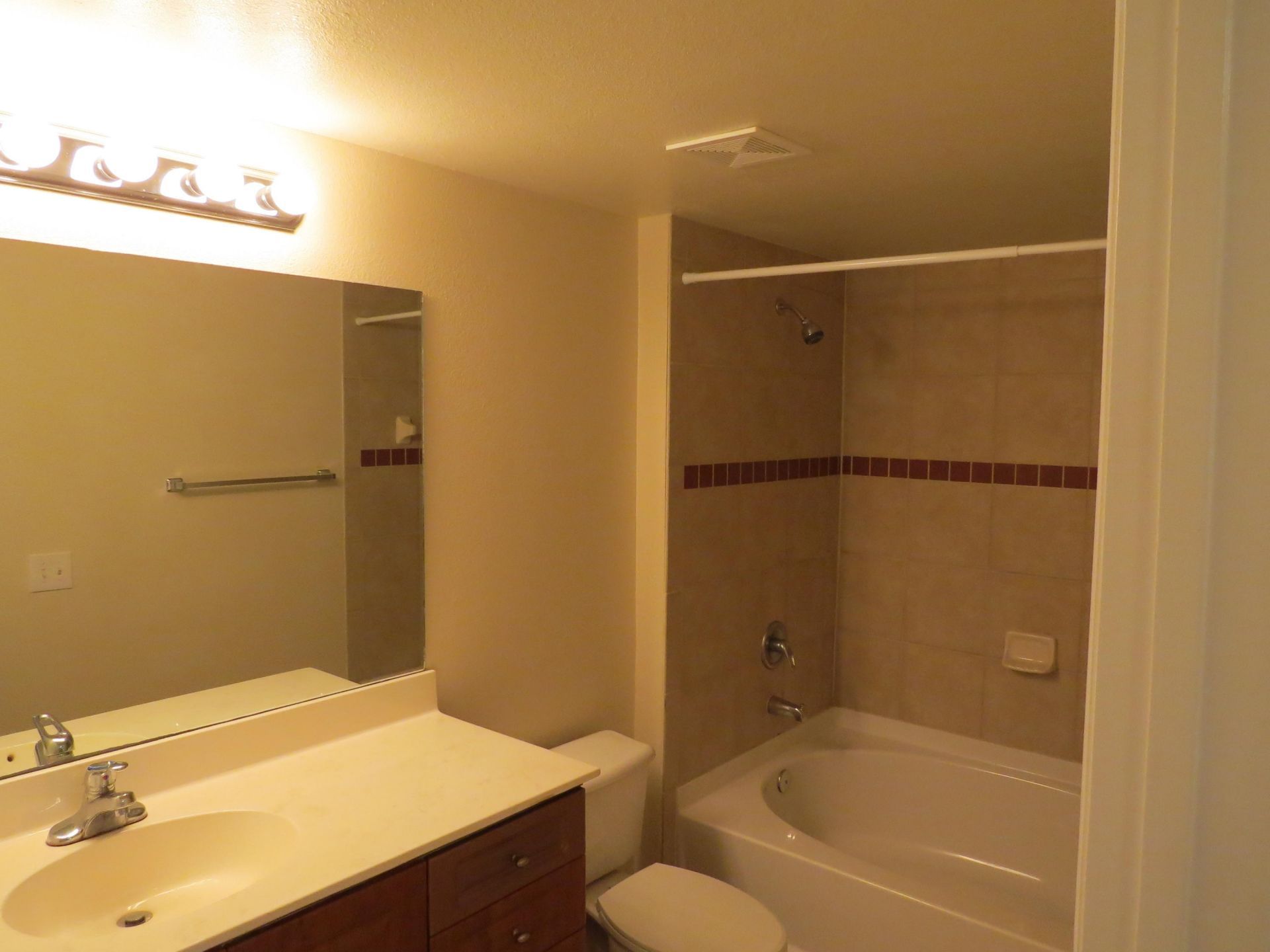 6559 Emerald Dunes Drive, Unit 106, West Palm Beach, FL 33411 Photo