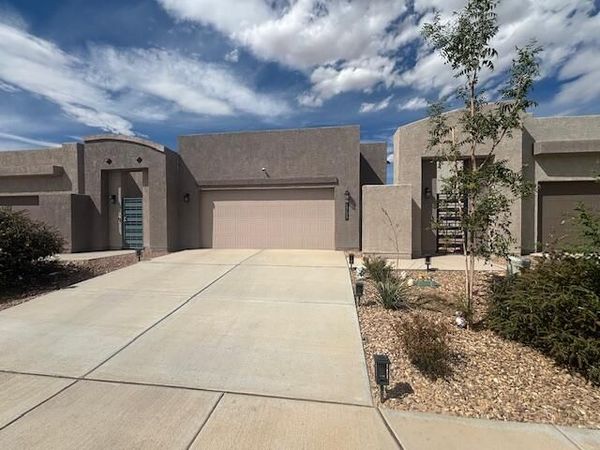 1753 Villa Contesa Court NW, Los Lunas, NM 87031