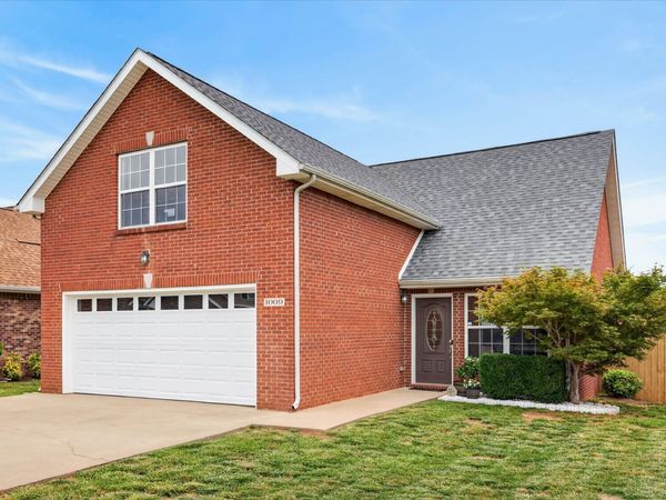 1009 Hendricks Ct , Clarksville, TN 37040