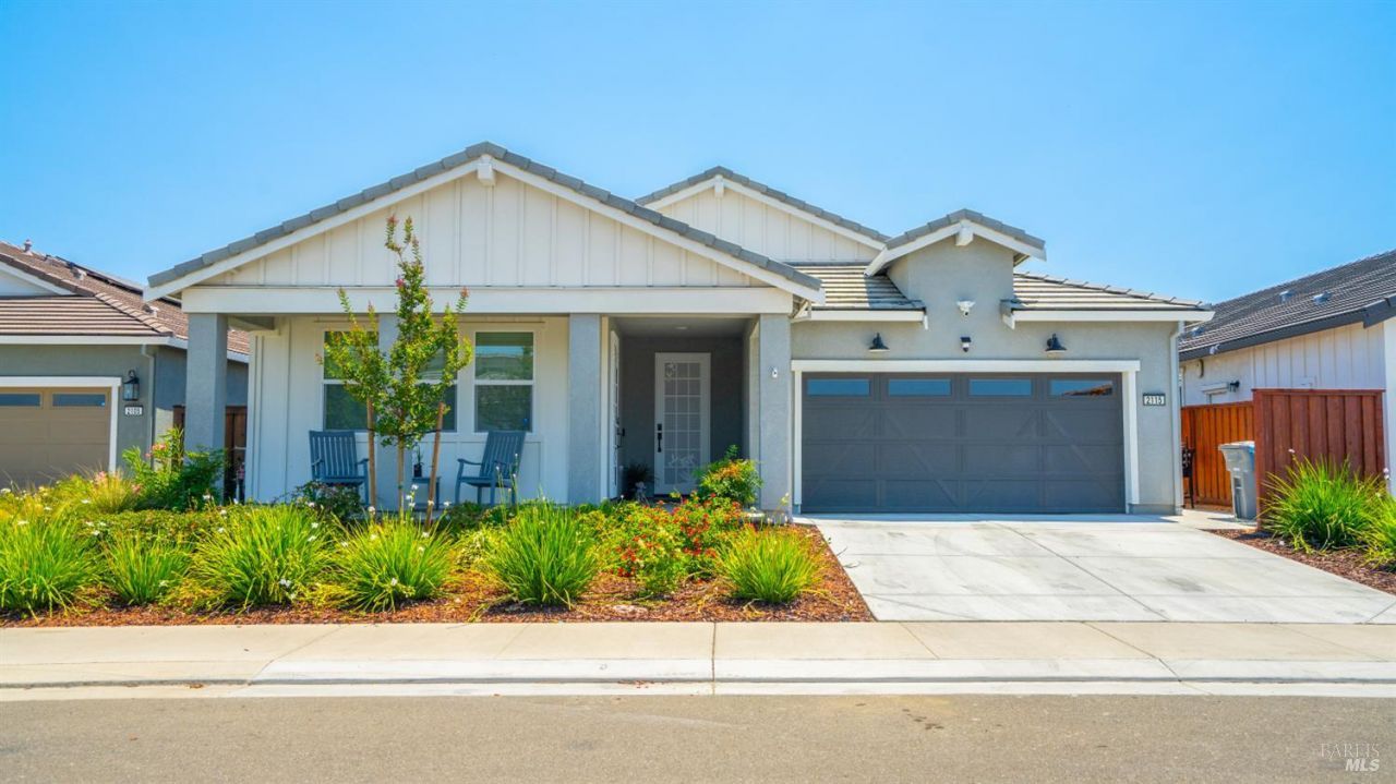 2115 Prairie Way, Dixon, CA 95620 Main Photo