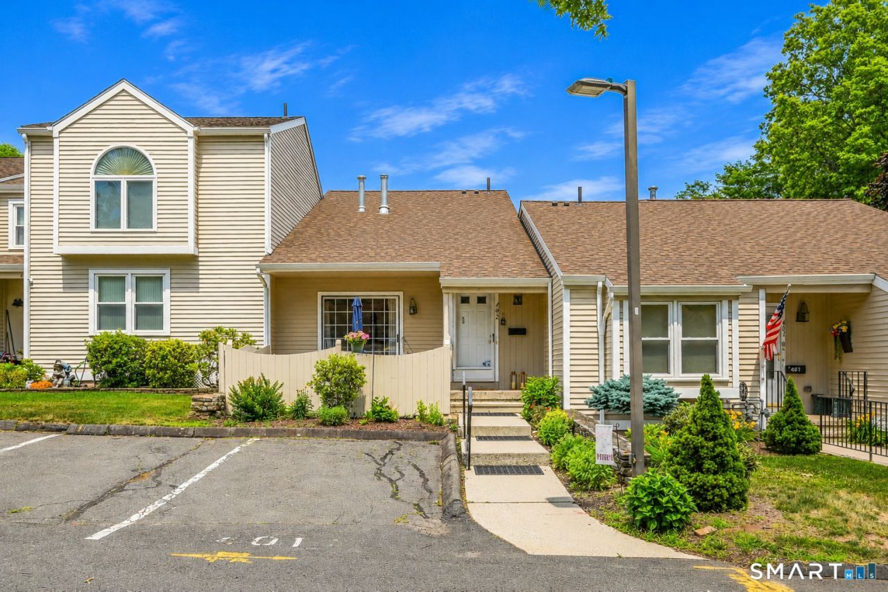 402 Lakeview, Unit 402, Southington, CT 06489 Main Photo