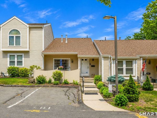 402 Lakeview, Unit 402, Southington, CT 06489