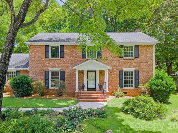 1024 Court Drive, Charlotte, NC 28211