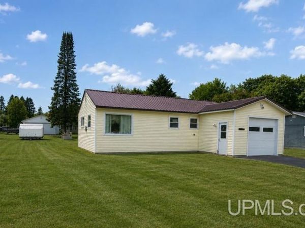 502 Birch Street, Bergland Twp, MI 49910