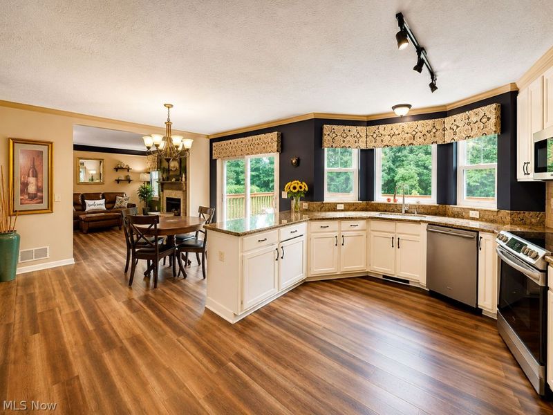 5635 Trystin Tree Drive, Medina, OH 44256 Photo 11