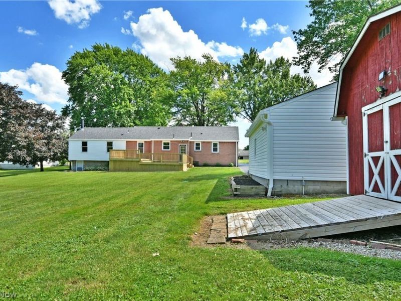 1070 Calla Road E, Poland, OH 44514 Photo 7