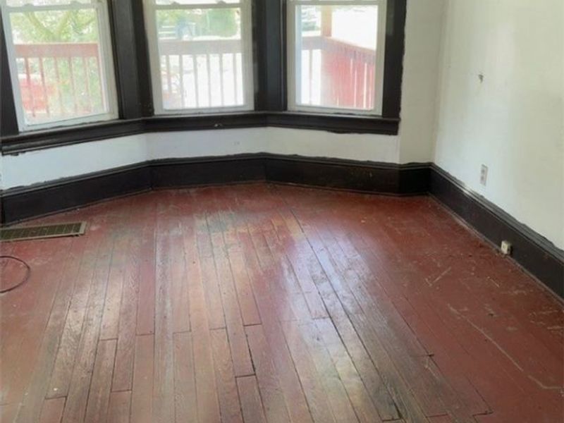 413 Arbor Road, Cleveland, OH 44108 Photo 4
