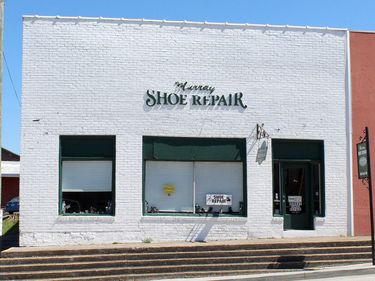 106 N 4th Street, Murray, KY 42071