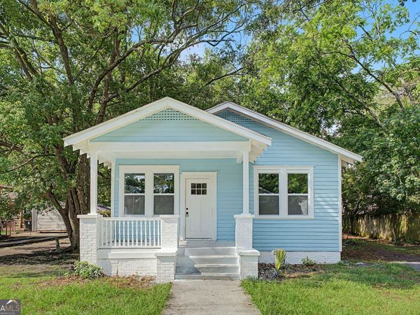 812 E 33rd Street, Savannah, GA 31401