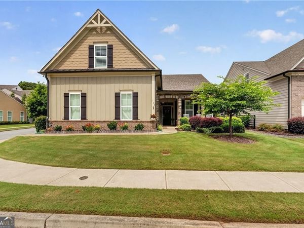 129 Altmore Way, Woodstock, GA 30188