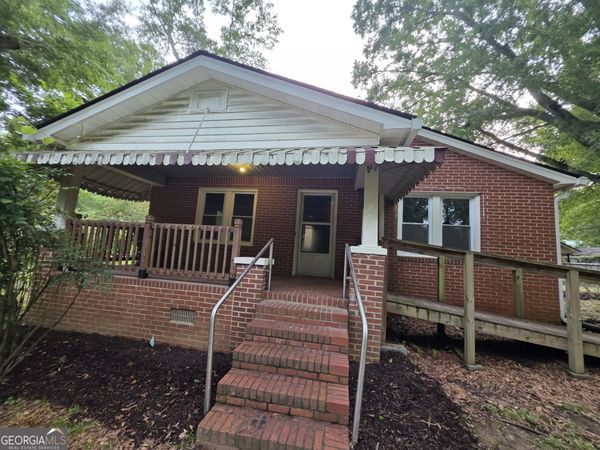 160 Connecticut Ave., Tallapoosa, GA 30176