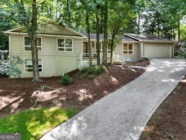 310 Clear Creek Court, Roswell, GA 30076