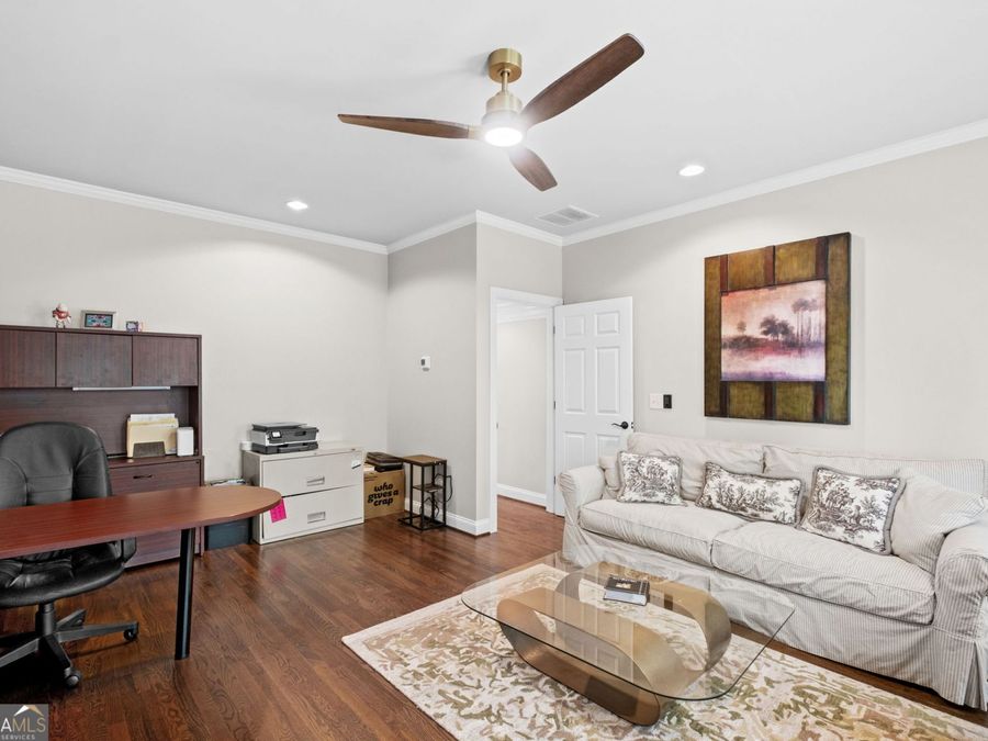 Property Image 37