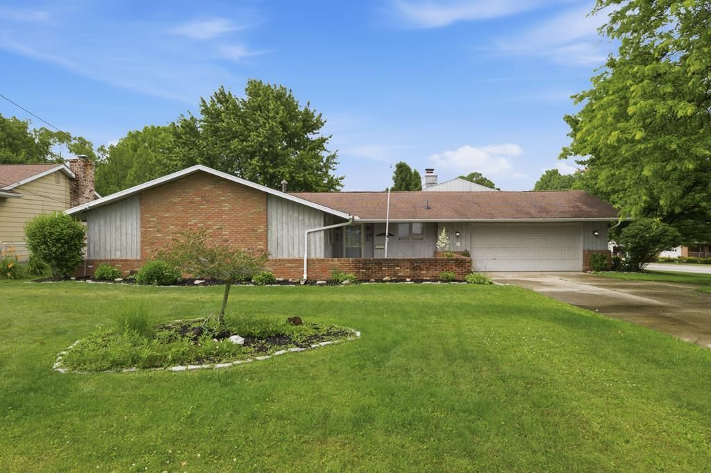 2295 Satinwood Dr, Mansfield, OH 44903 Main Photo