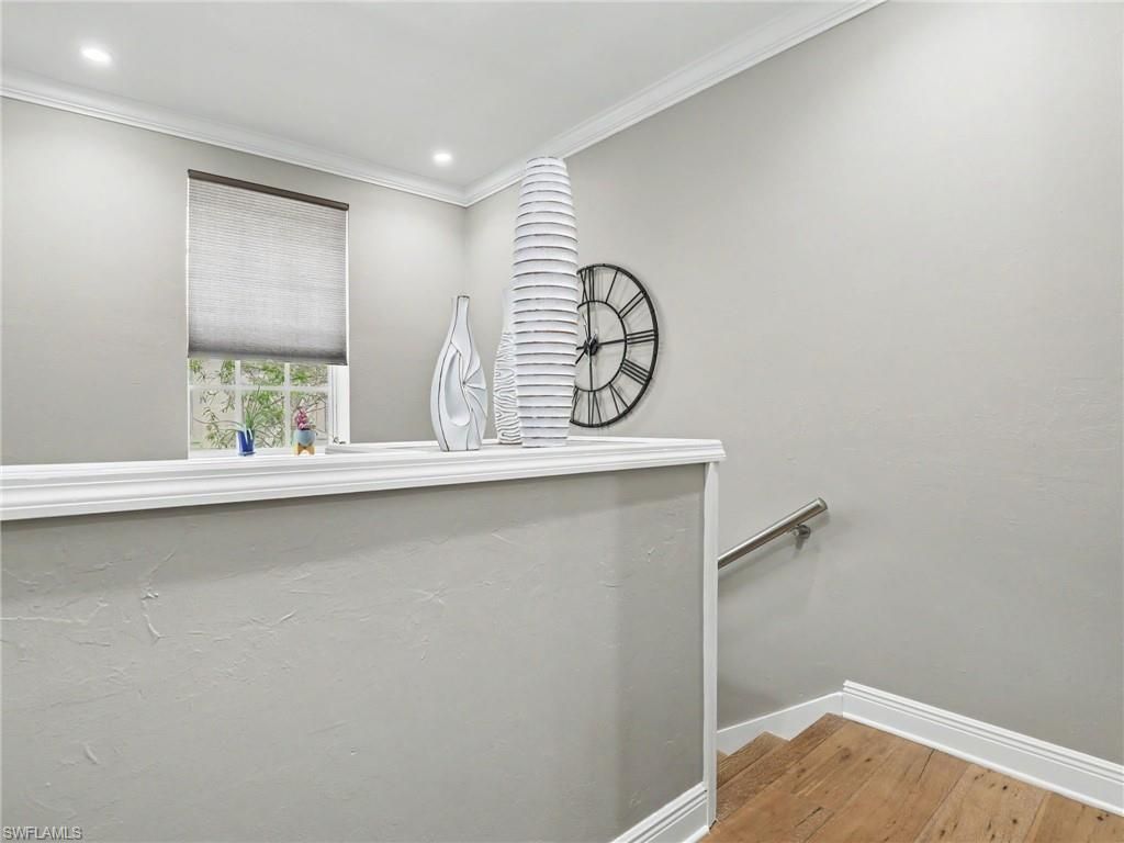3299 Megan Ln, Unit 4, Naples, FL 34109 Photo
