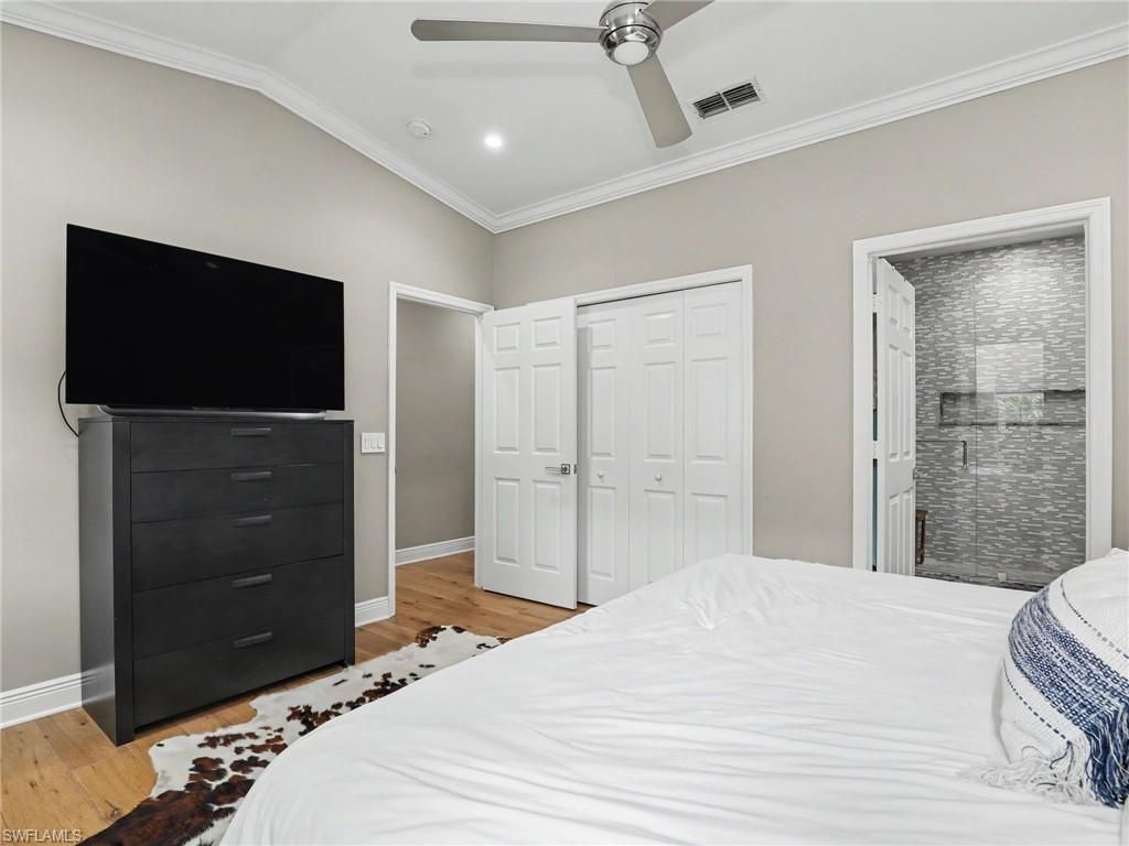 3299 Megan Ln, Unit 4, Naples, FL 34109 Photo