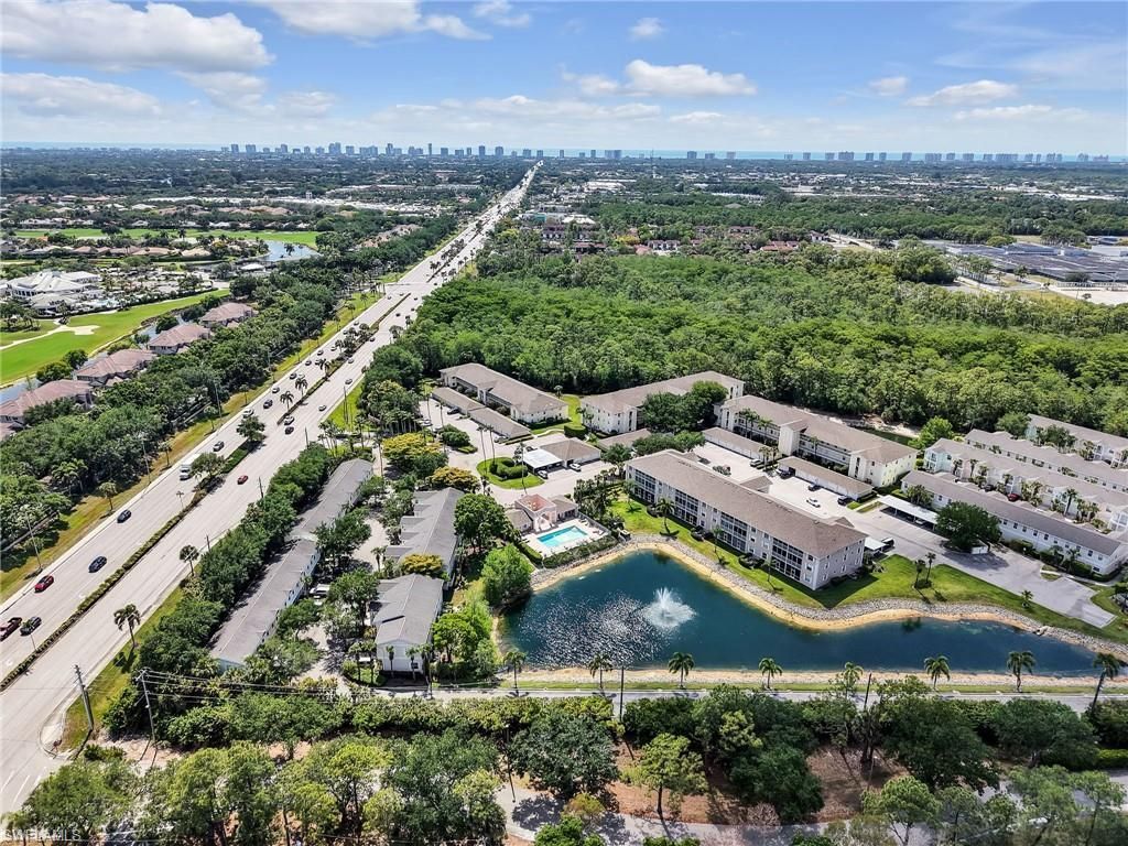 3299 Megan Ln, Unit 4, Naples, FL 34109 Photo