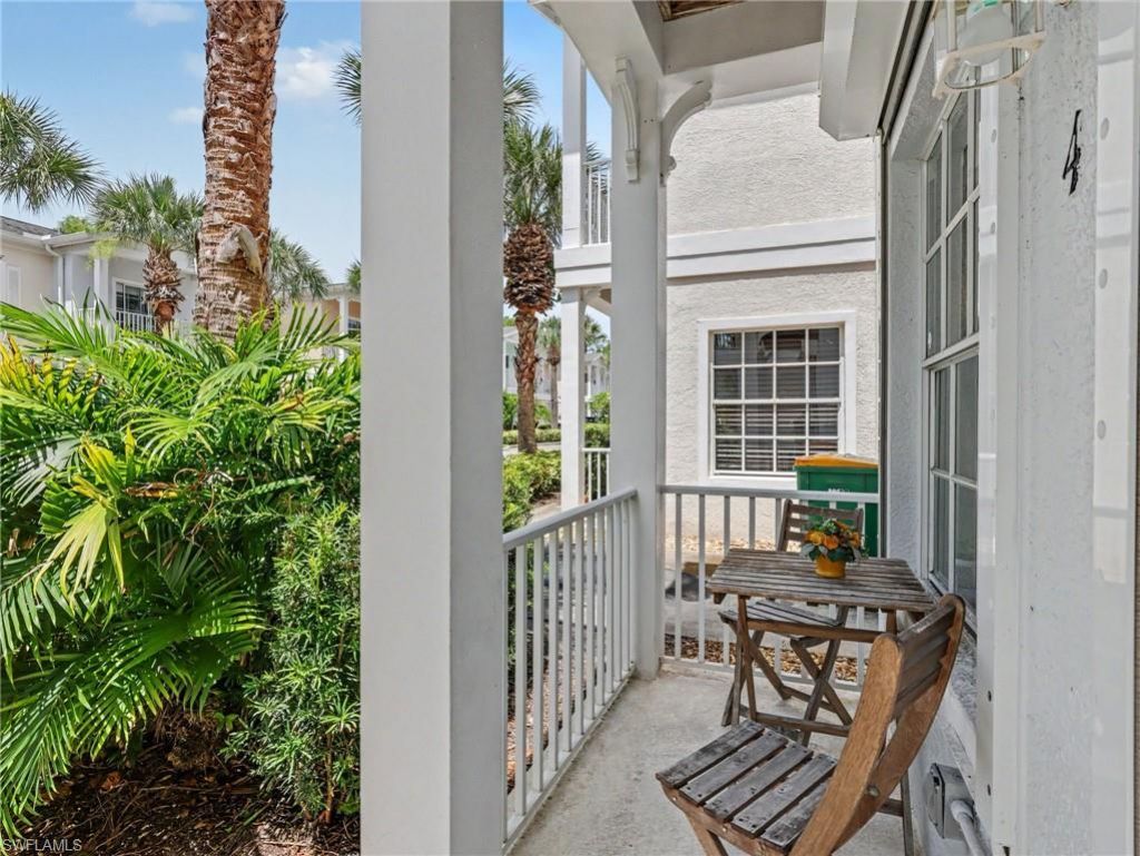 3299 Megan Ln, Unit 4, Naples, FL 34109 Photo
