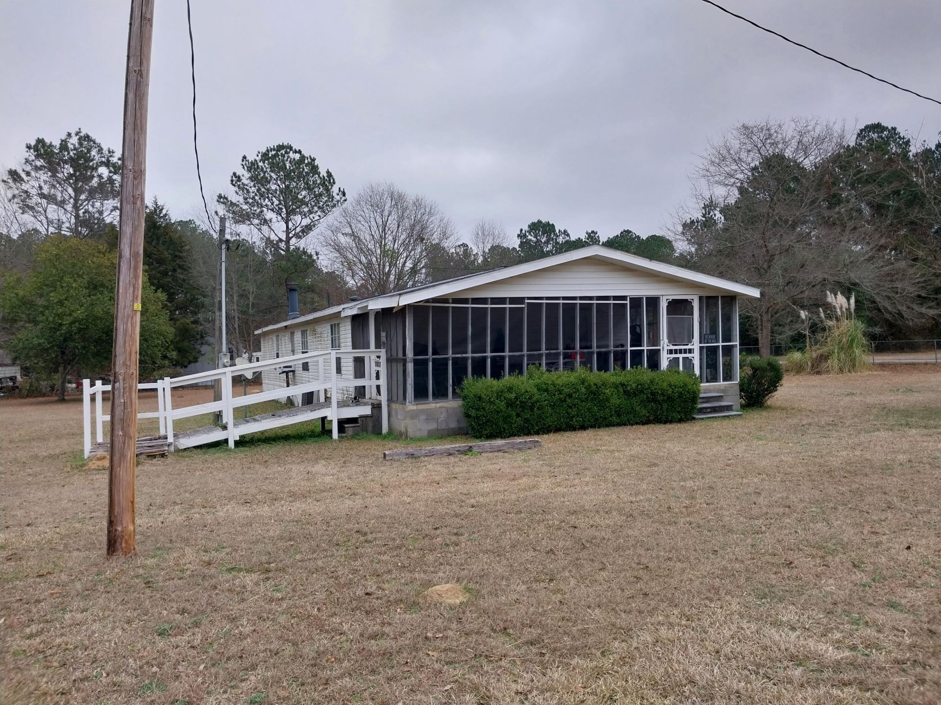 125 Silver Lane Photo 4