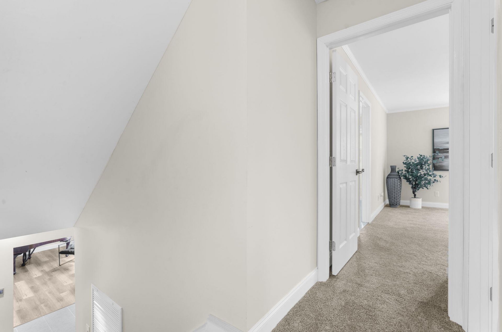 104 Greendale Court Photo 31