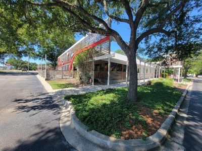 1090 Sam Rittenberg Boulevard , Charleston, SC 29407