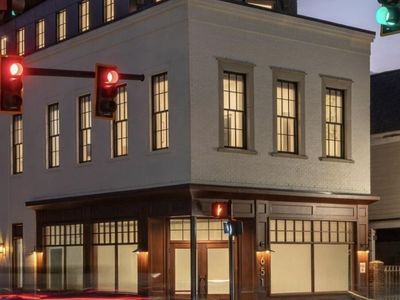 651 King Street , Charleston, SC 29403
