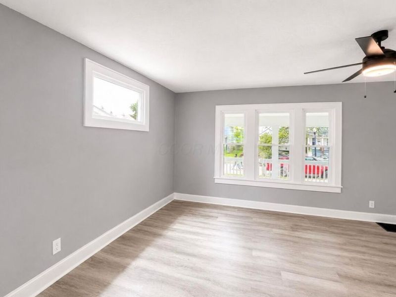608 Larcomb Avenue, Columbus, OH 43223 Photo 9