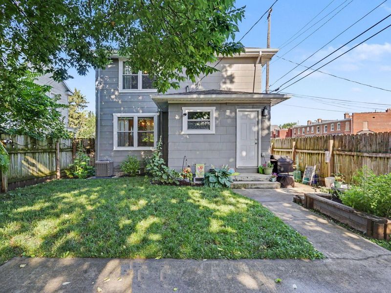 1084 S Champion Avenue, Columbus, OH 43206 Photo 22