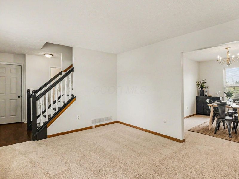 634 Infantry Drive, Galloway, OH 43119 Photo 11