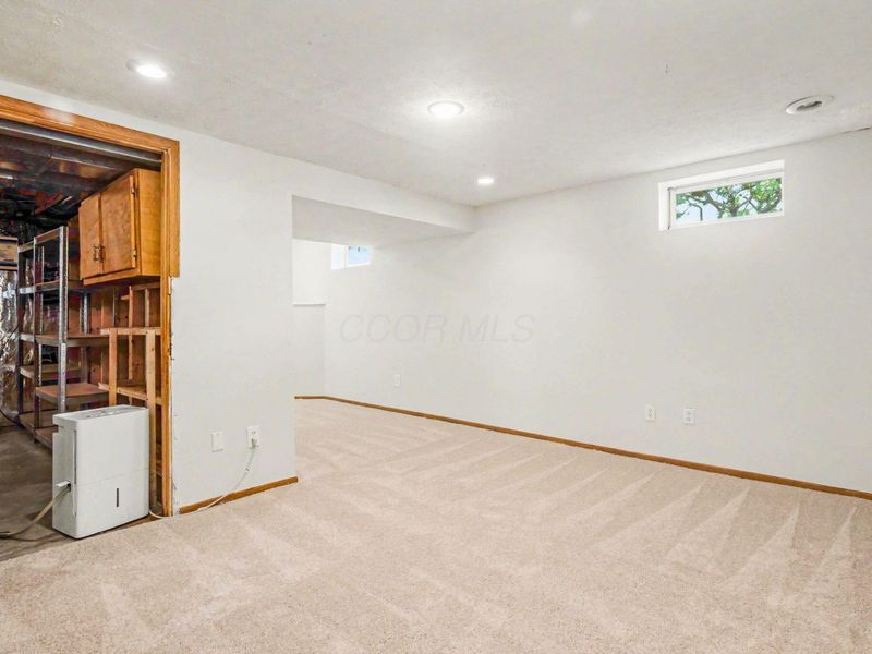 634 Infantry Drive, Galloway, OH 43119 Photo 25
