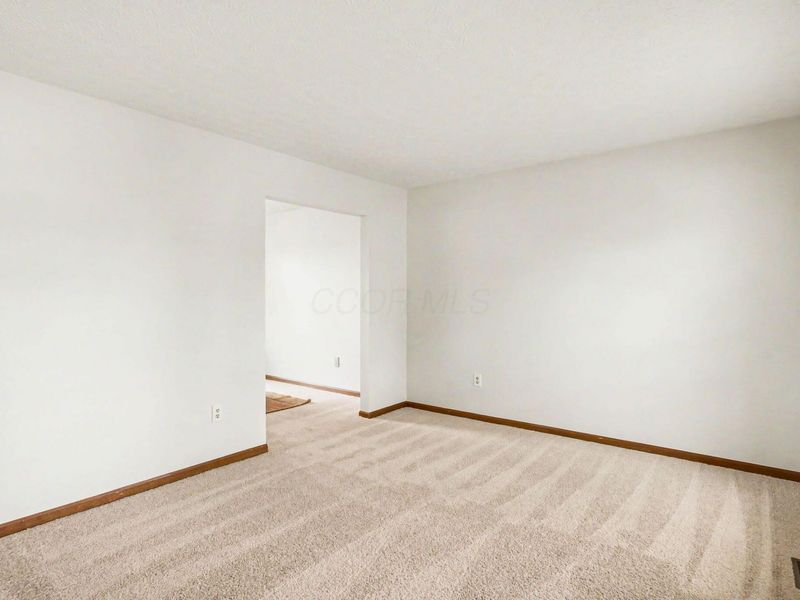 634 Infantry Drive, Galloway, OH 43119 Photo 37