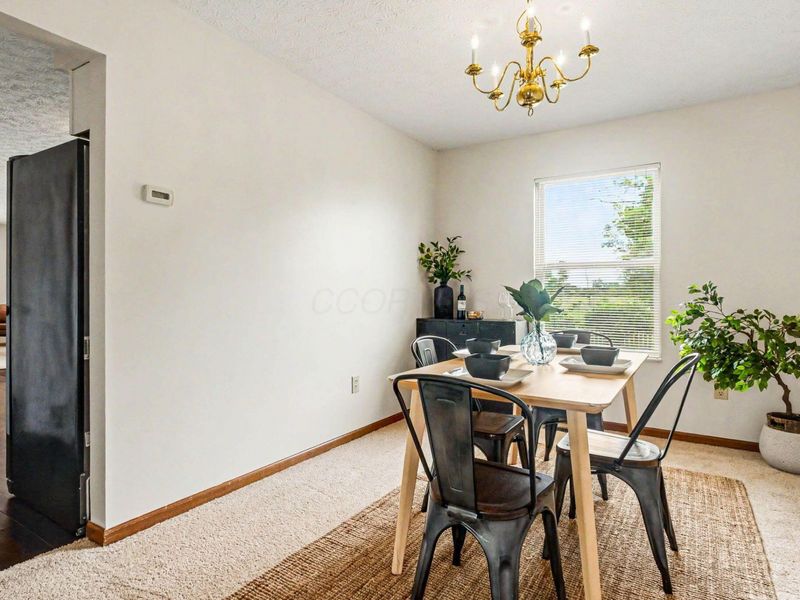 634 Infantry Drive, Galloway, OH 43119 Photo 8