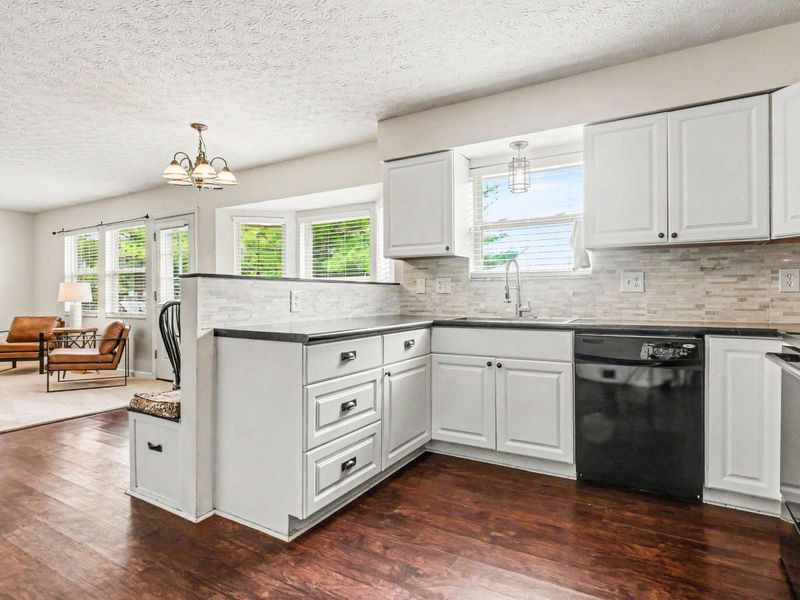 634 Infantry Drive, Galloway, OH 43119 Photo 9