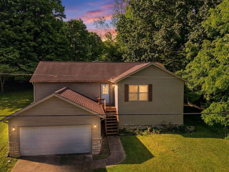 115 Grand Ridge Road , Howard, OH 43028 Photo 1