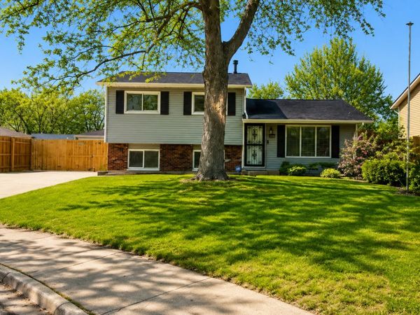 117 Galewood Drive , Bolingbrook, IL 60440