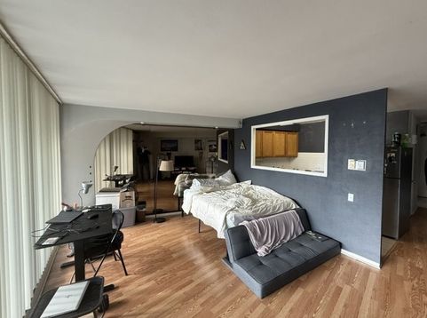 Main Photo