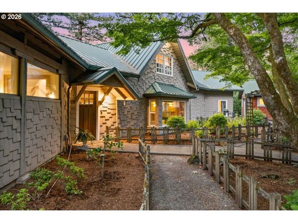 41225 E LARCH MOUNTAIN RD, Corbett, OR 97019
