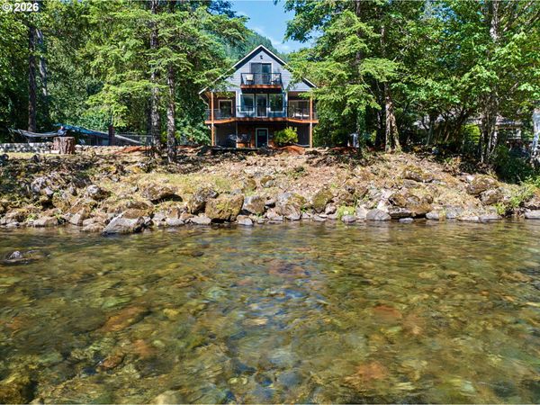 26992 E ELK PARK RD, Welches, OR 97067