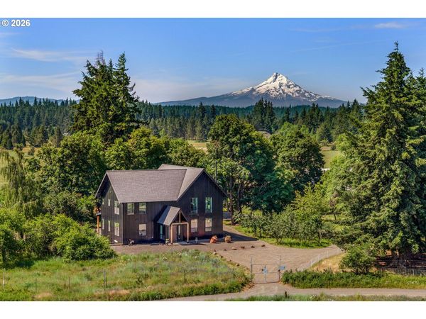 319 BATES RD, White Salmon, WA 98672